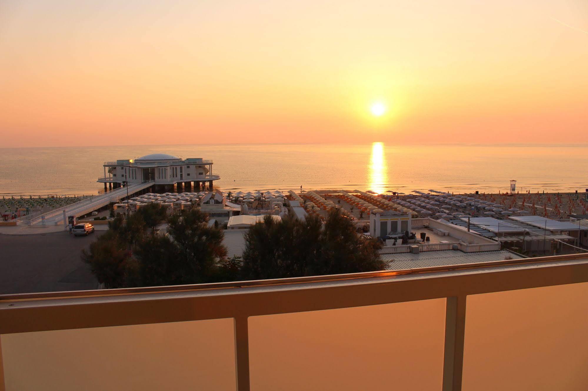 Residence Cristallo Senigallia Ngoại thất bức ảnh